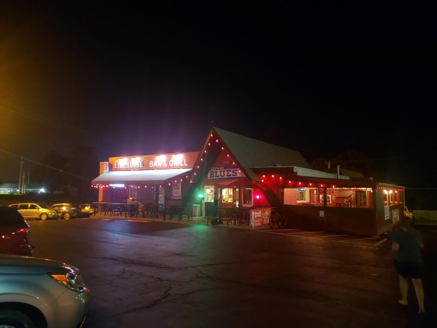 Picture of the restaurant at night, when it is the most busy. (Photo by Mya Williams)