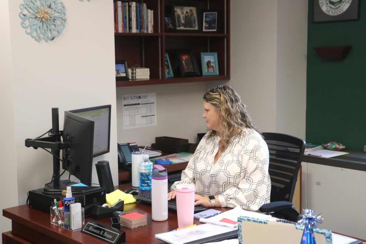 Bruns Starts Her First Year as Head Principal